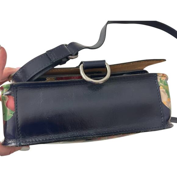 Patricia Nash Ilina Navy Floral Leather Flap Crossbody - Picture 11 of 16